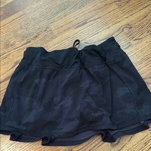 Lululemon Athletica Black Camouflage Skirt